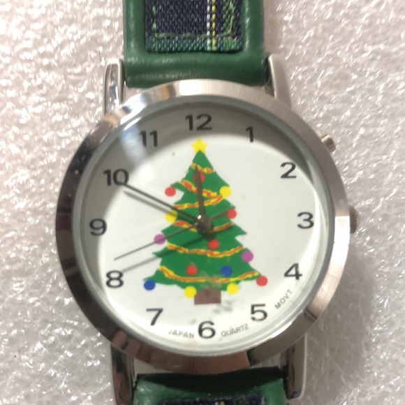 Vintage Cannes Christmas Watch with plaid strap - Picture 4 of 9
